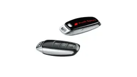Audi Sport dekorativna maska ključa – Mythosschwarz, rdeč logotip (4N0071208C Y9T)
