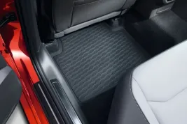 Original gumijasti tepihi/predpražnika za Volkswagen Arteon (2018) - 2 kos (zadnji) (3G8061512  82V)