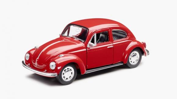 VW model beetle z navijanjem, rdeč (111087511)